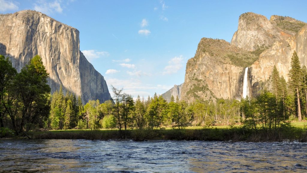 Vista de El Capitán en Yosemite National Park, California