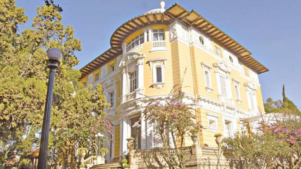 Palacio Portales, Qué hacer en Cochabamba